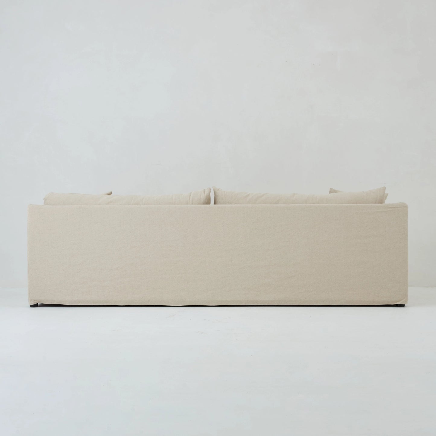 Ayla Sofa