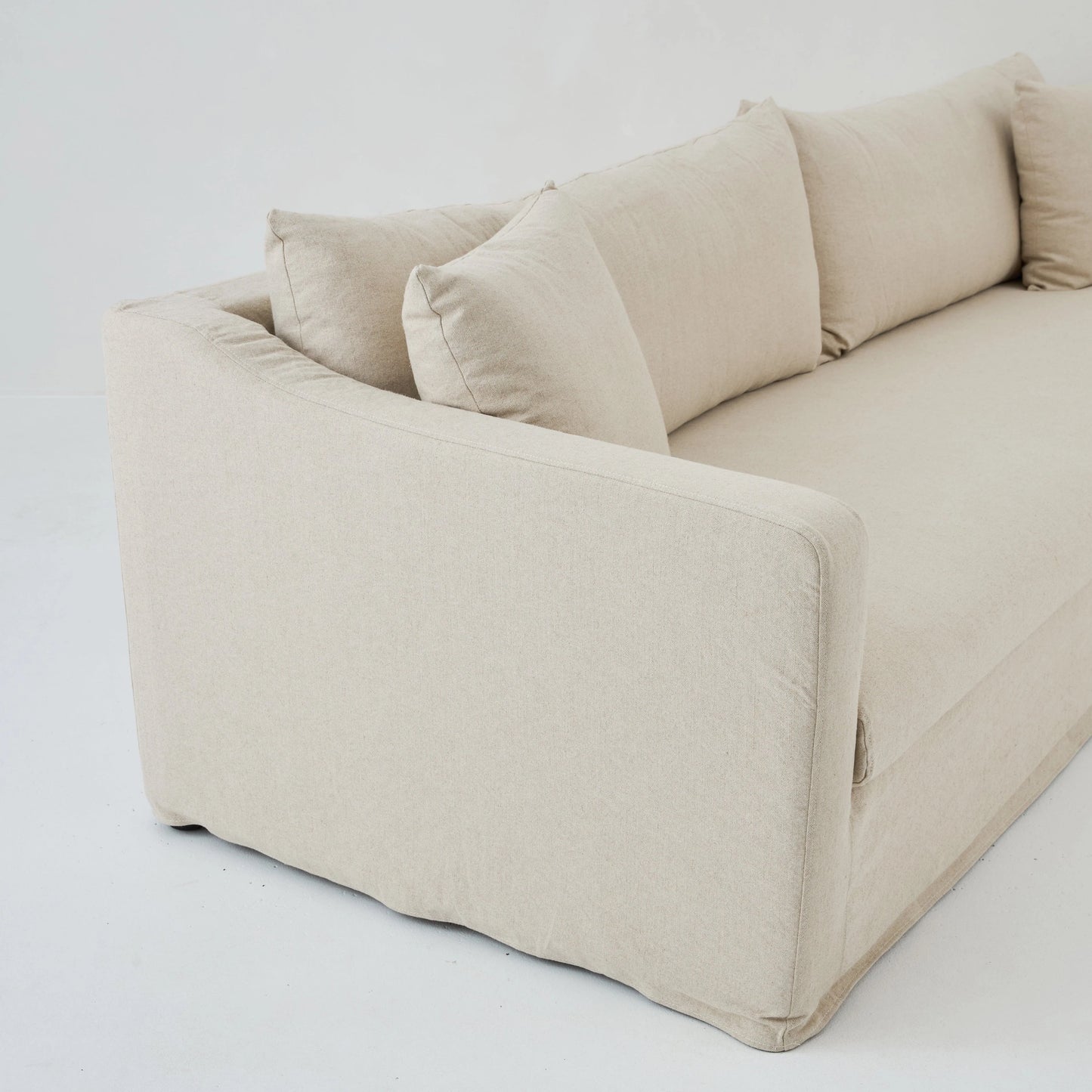 Ayla Sofa