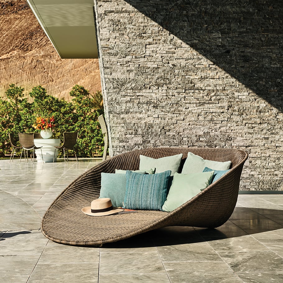 Fibonacci Vanta Double Chaise