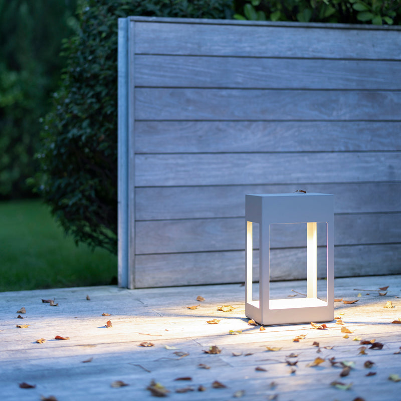 Hogar Model 6 Bollard
