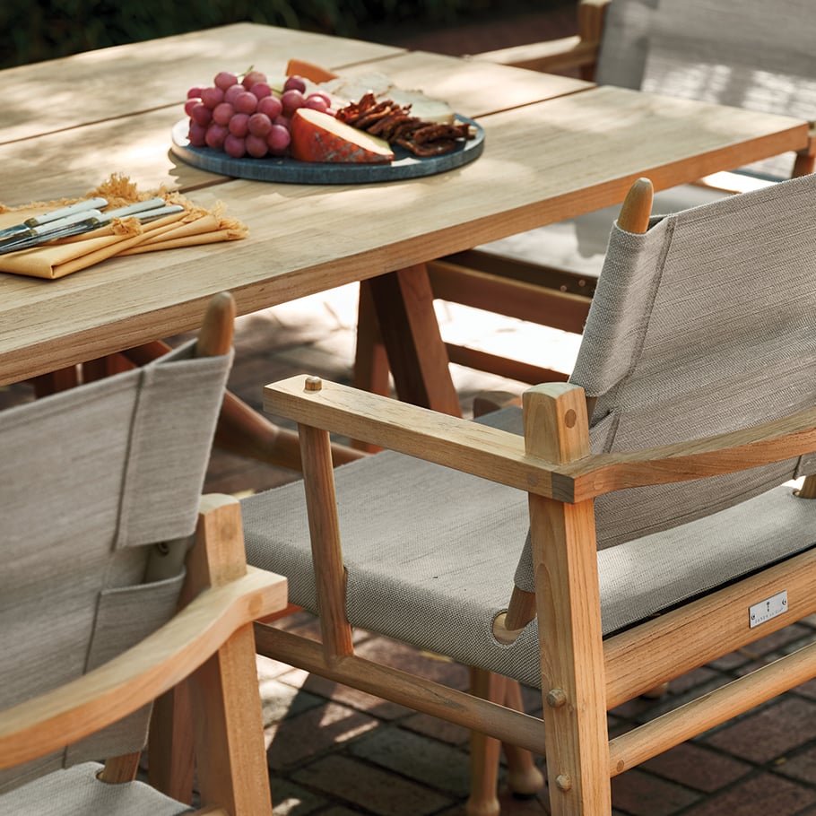 Serengeti Dining Table