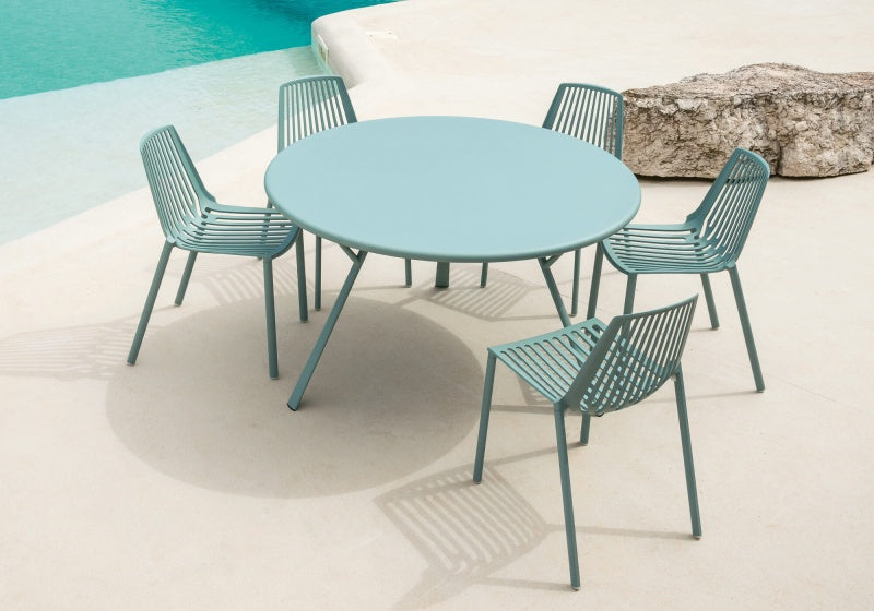 Moai Round Dining Table - 2 Sizes