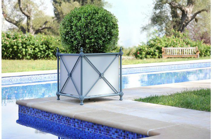 Tectona 1800 Planter in Matt Black or Blue Grey