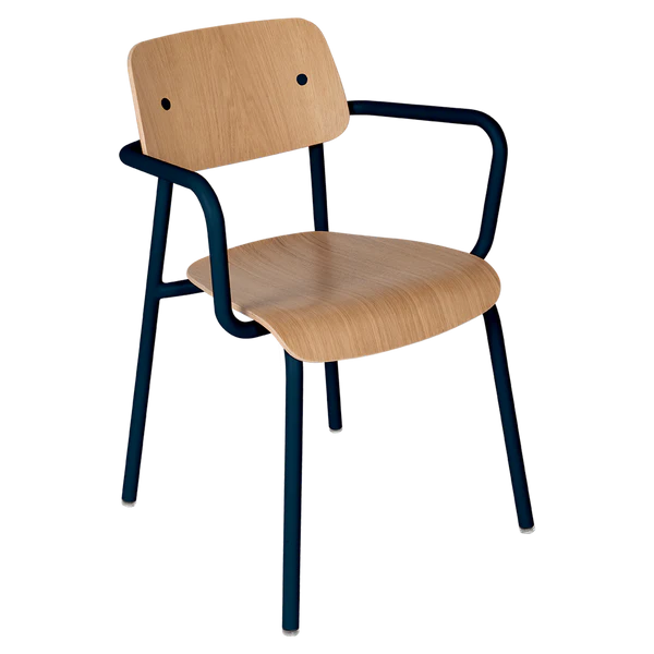 Studie Oak Armchair