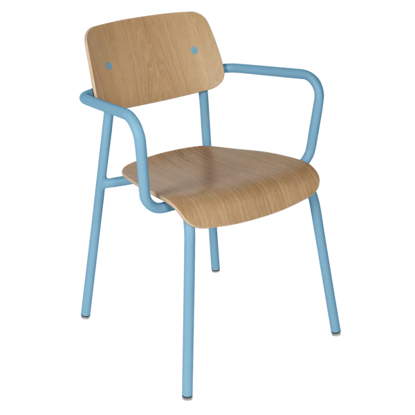 Studie Oak Armchair