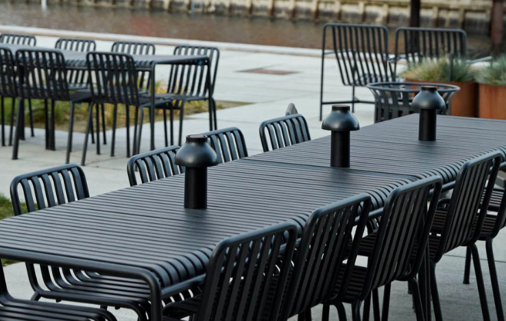 Palissade Table