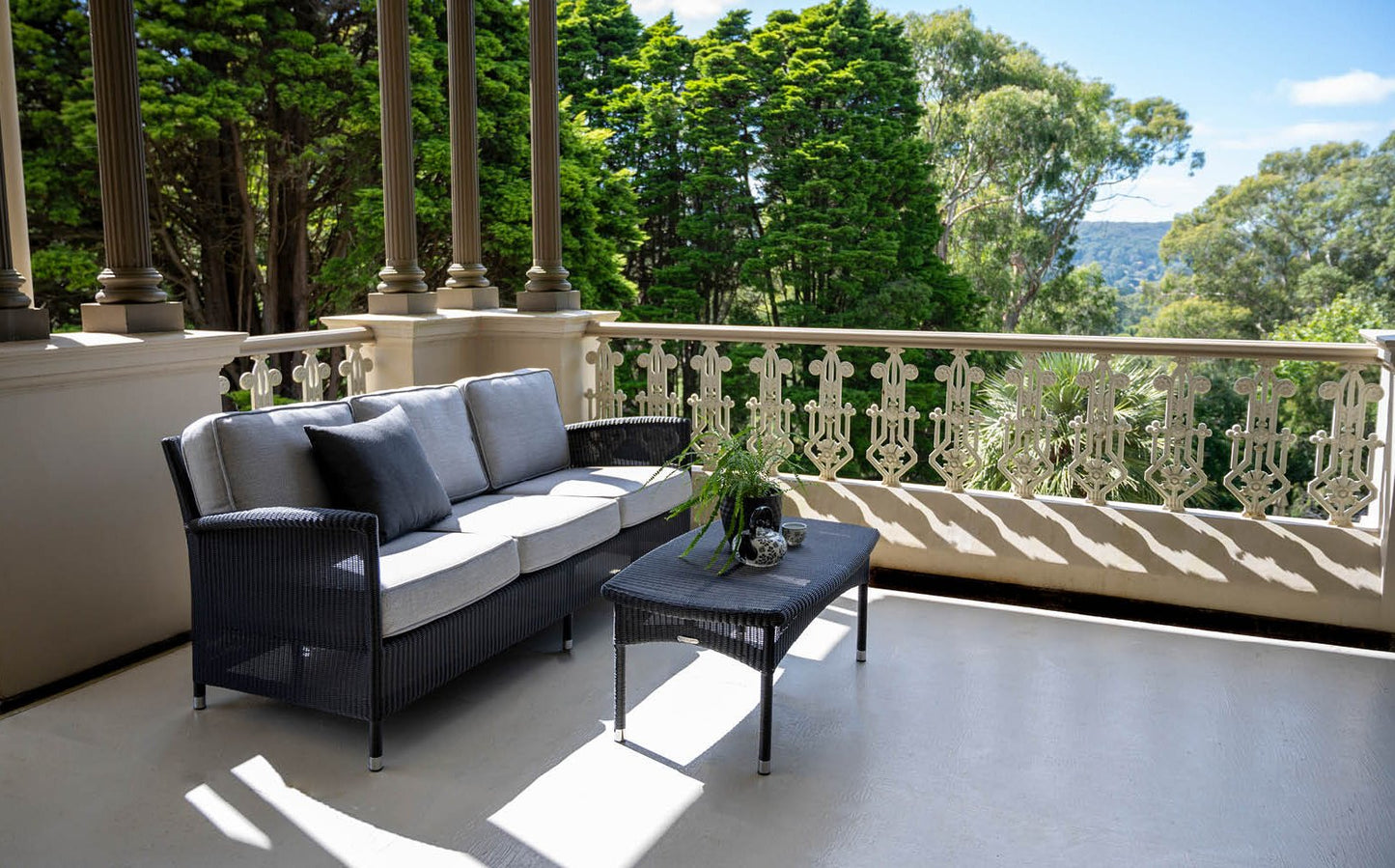 Safi Lounge Sofa 3 Sizes