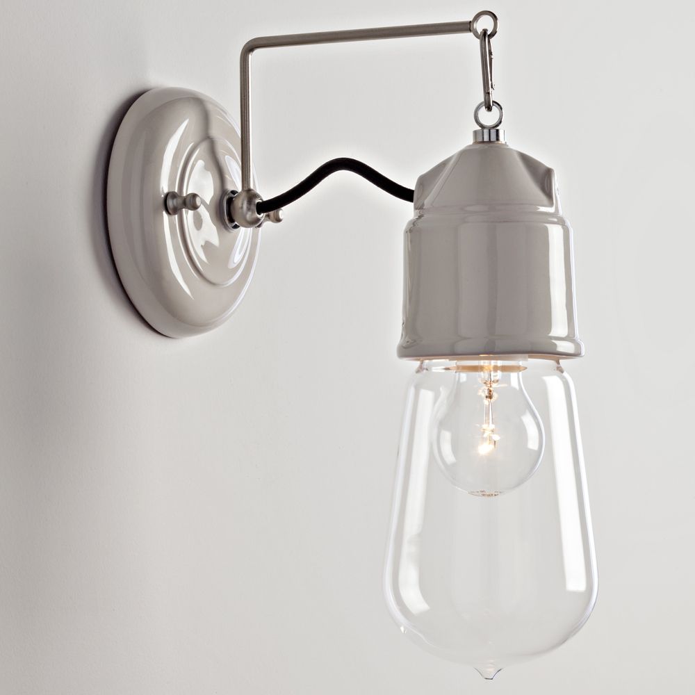 Novocento 912 Wall Light by Toscot