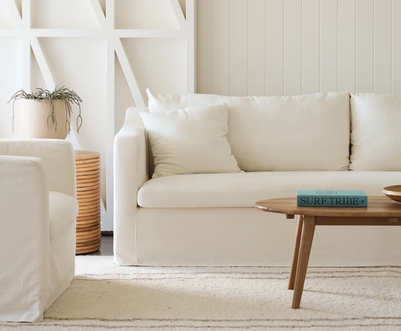 Ayla Sofa