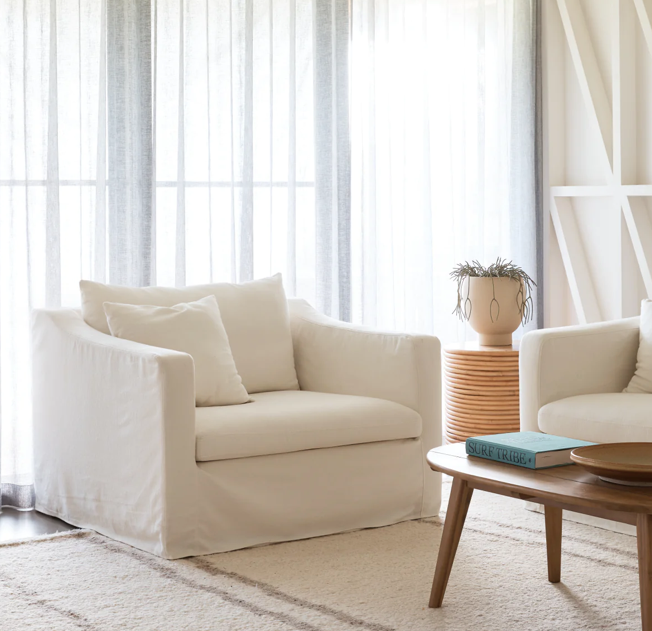 Ayla Sofa