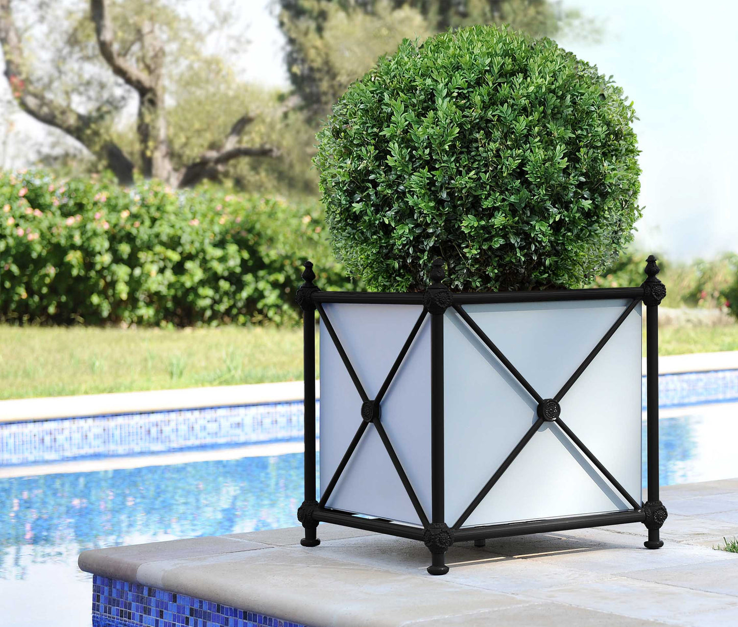 Tectona 1800 Planter in Matt Black or Blue Grey
