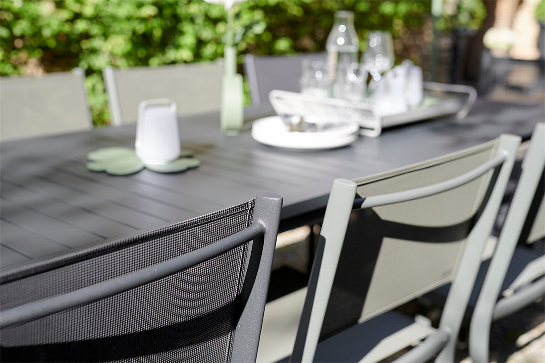 Costa Extendable Table
