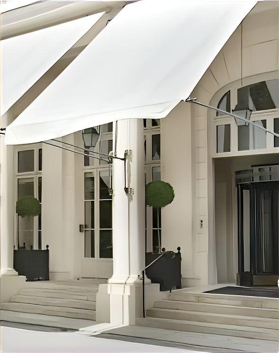 Versailles Citrus Planter