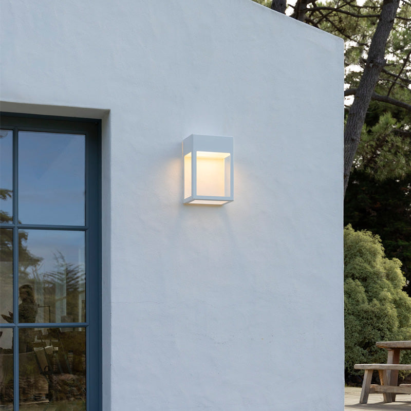 Hogar Model 3 Wall Light