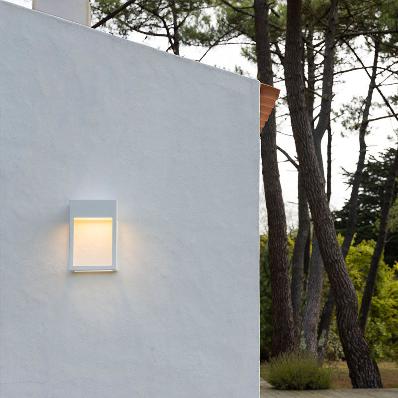 Hogar Model 3 Wall Light