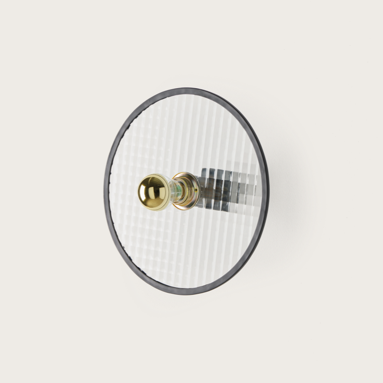 Lass Wall Light