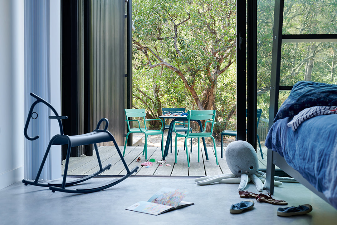 Luxembourg Kid Square Table