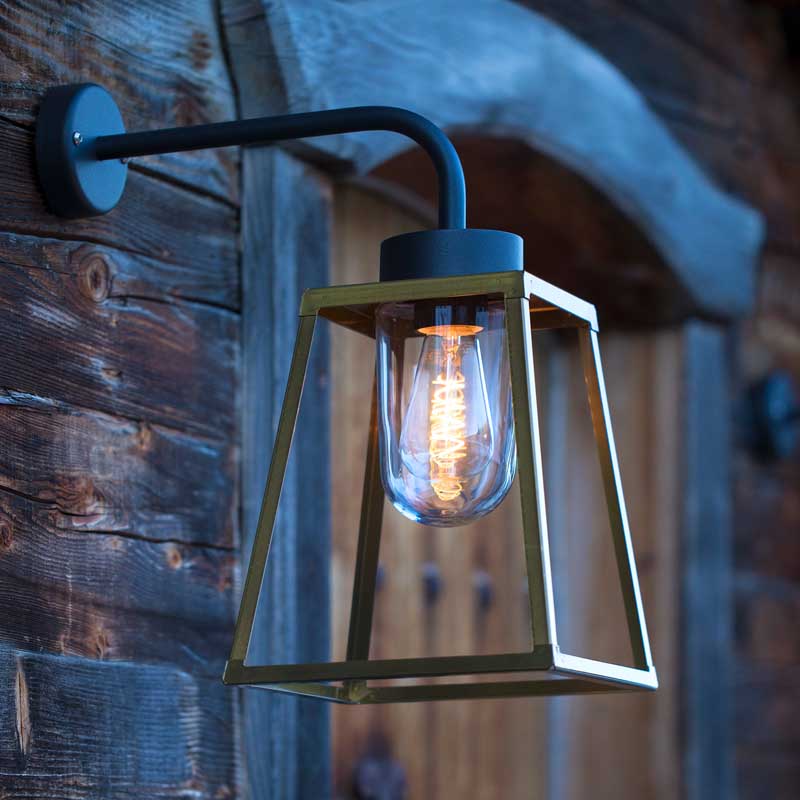 Lampiok 2 Model 3 Wall Light