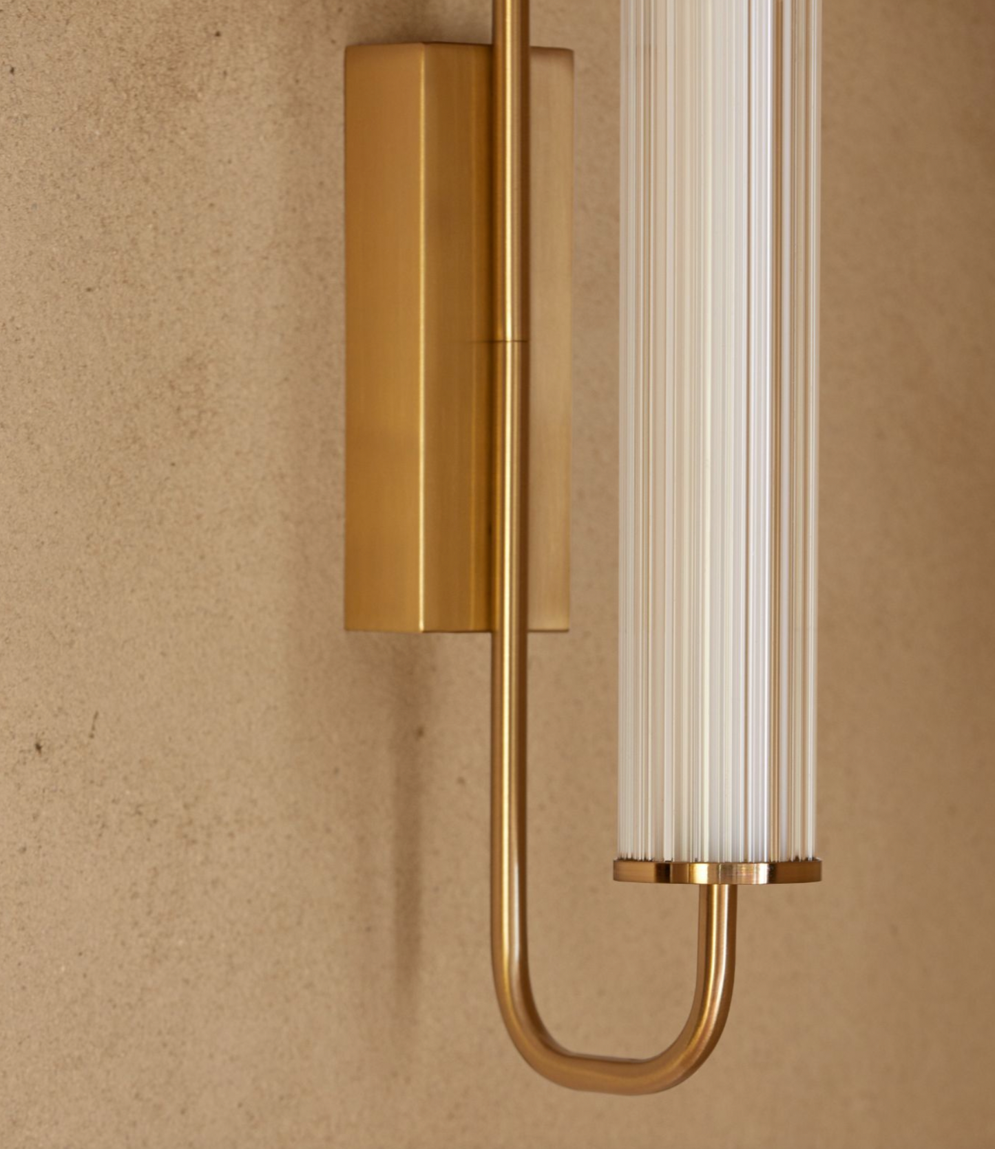 Ison Wall Light