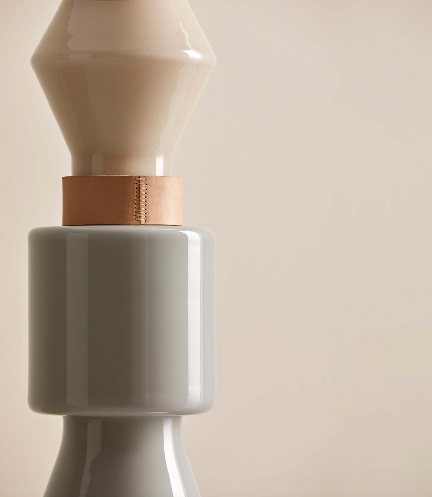Kitta Ponn Table Lamp