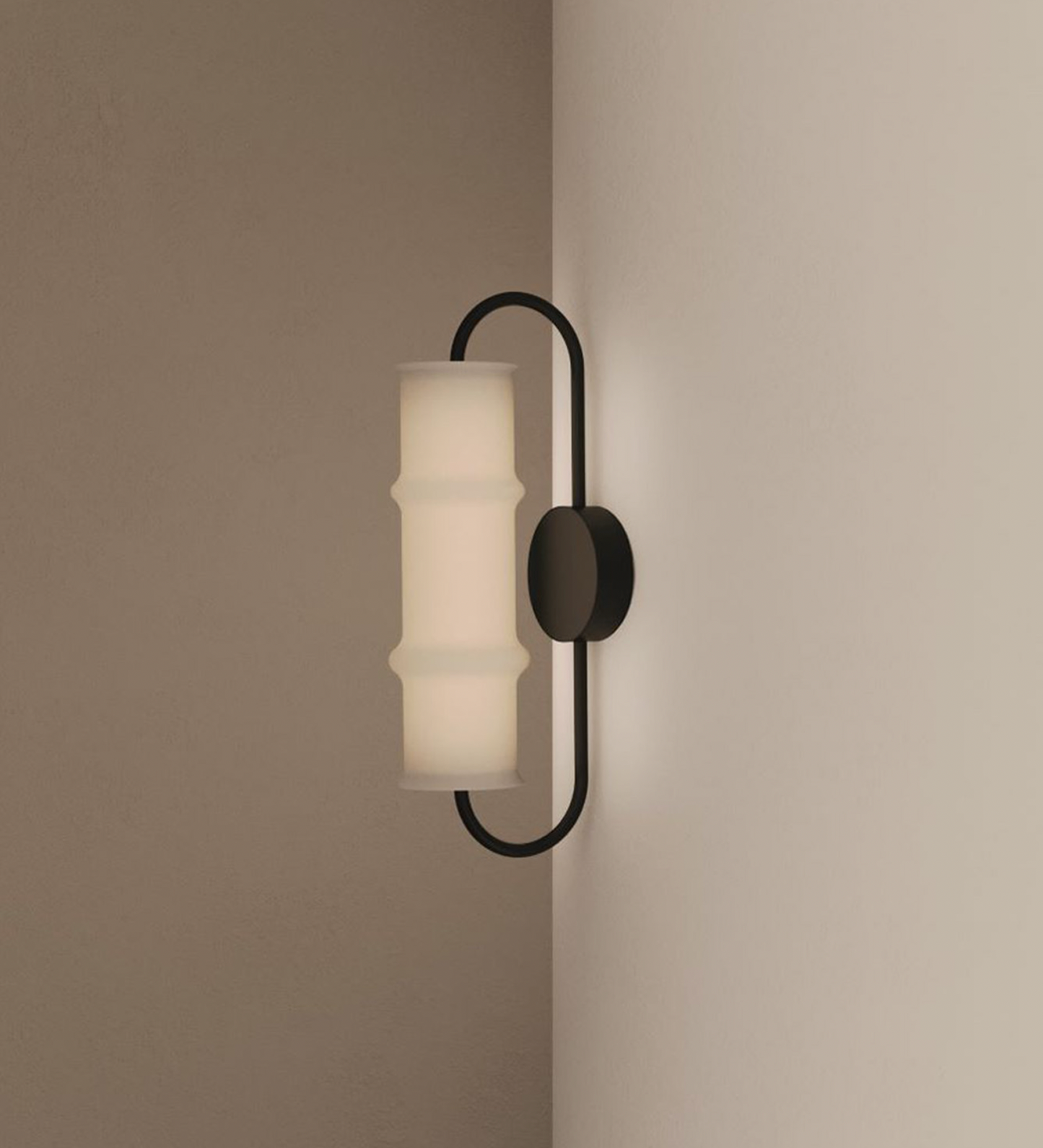 Canna Wall Light