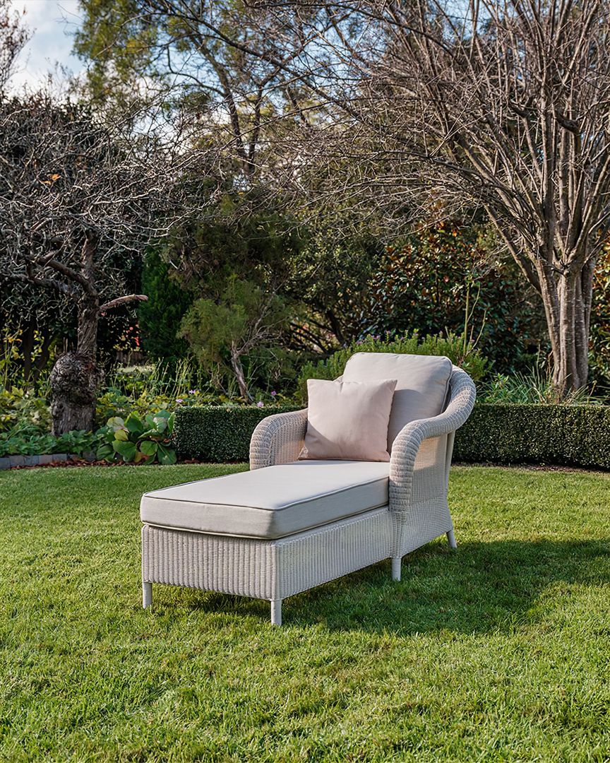Riviera Lounge Chair