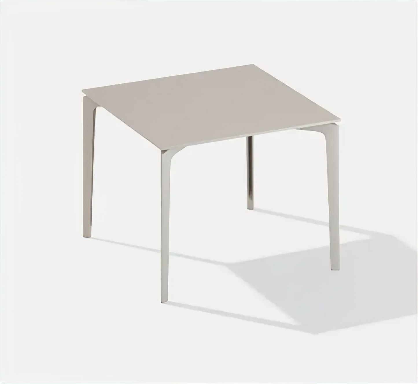 AllSize Square Table