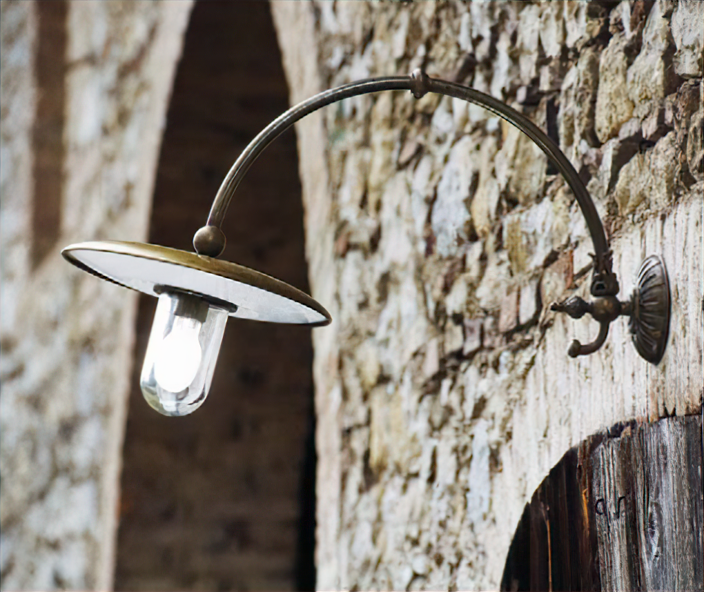 Baretton Wall | Pole Light