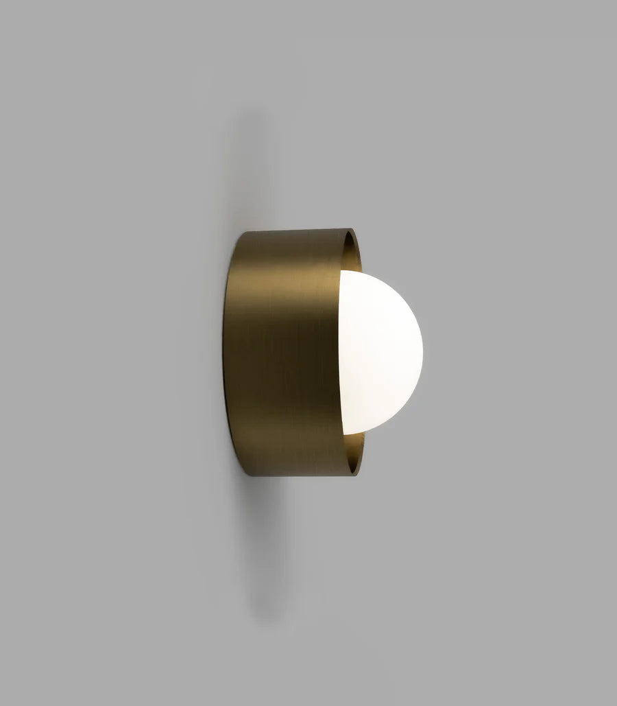 Orb Sur Wall Light