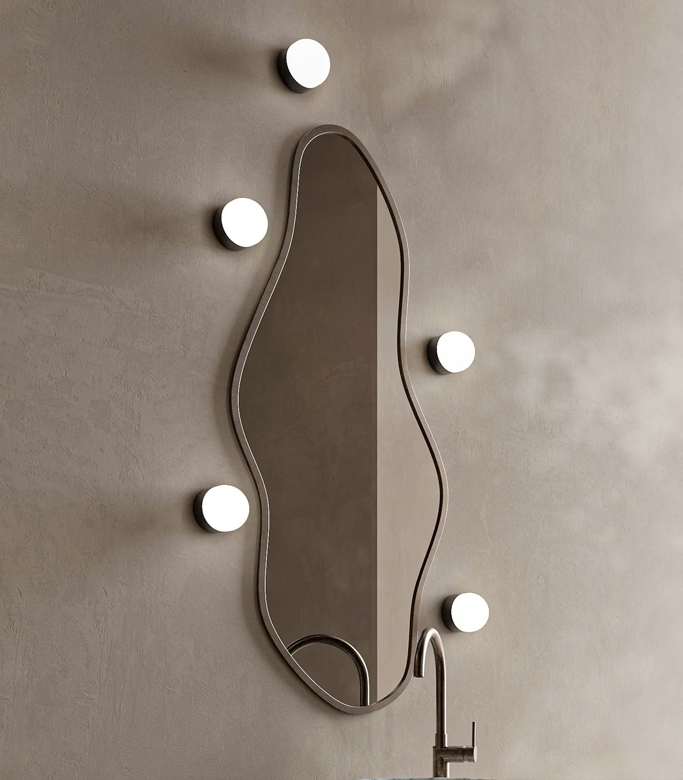 Orb Sur Wall Light