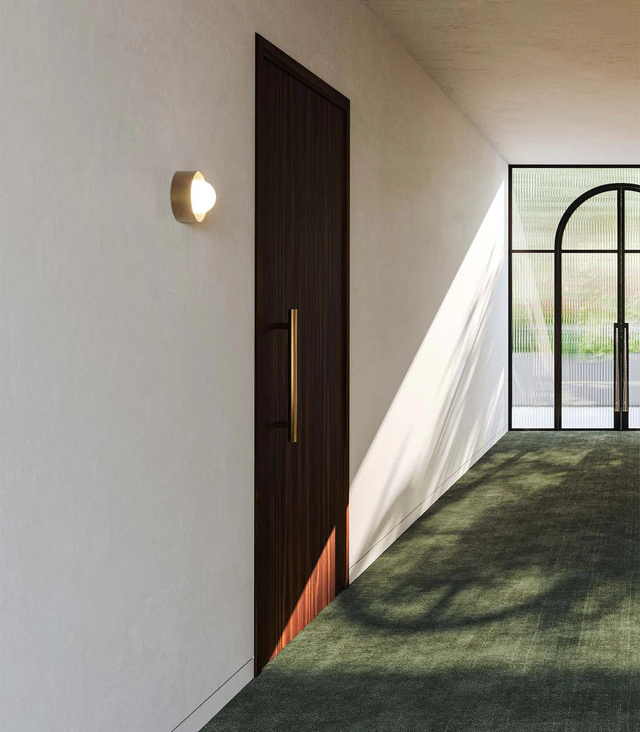 Orb Sur Wall Light