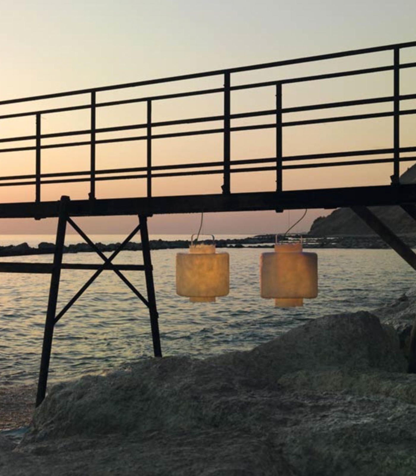 Kimono Outdoor Pendant Light