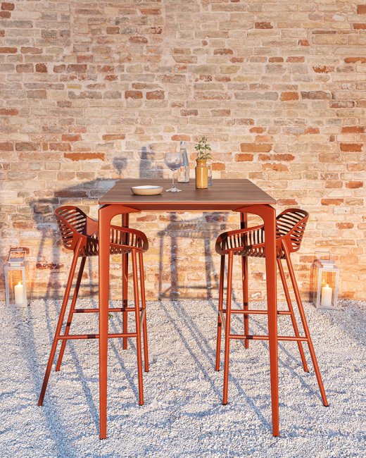 AllSize Bar Table