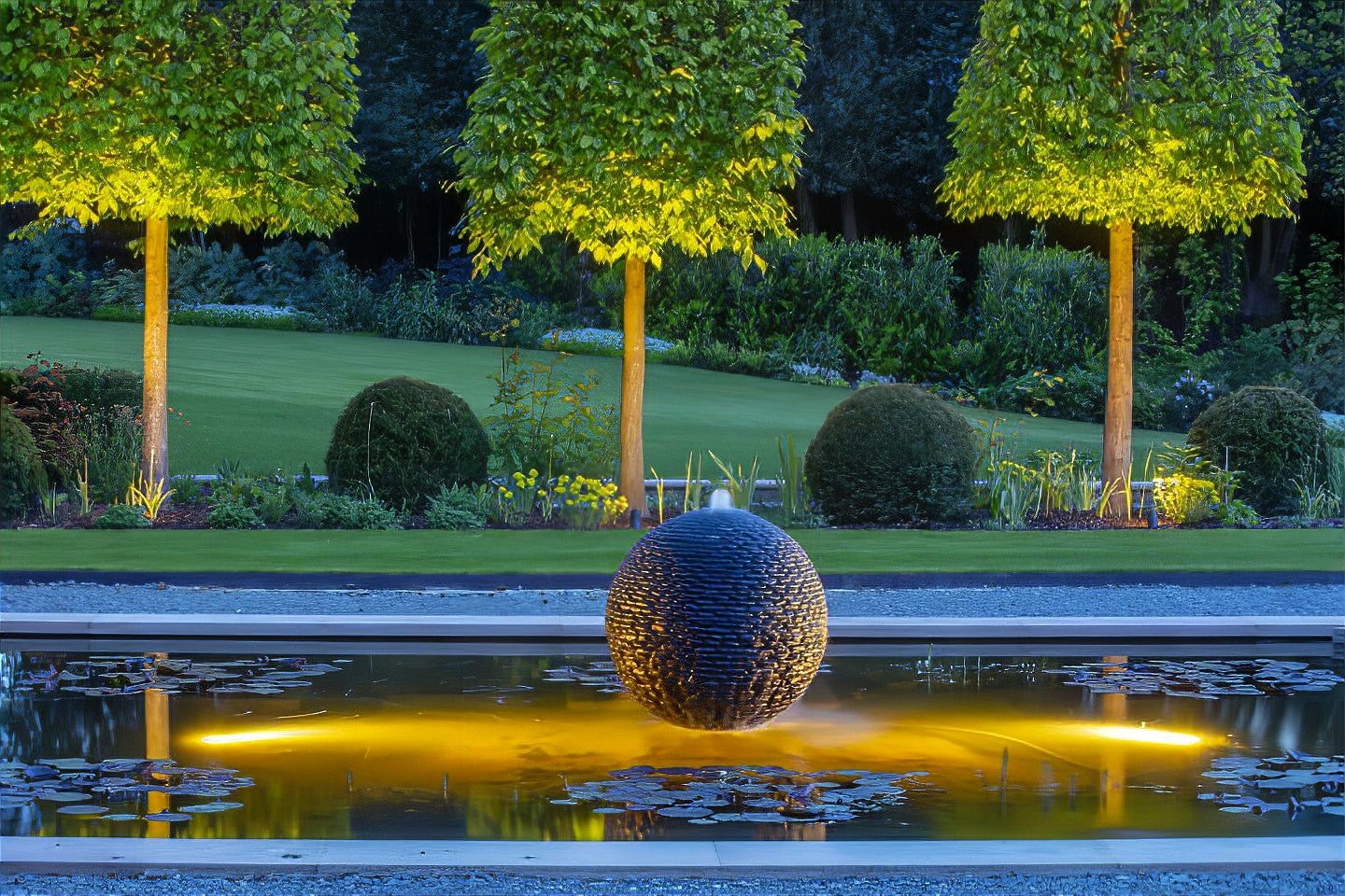 Dark Planet Fountain