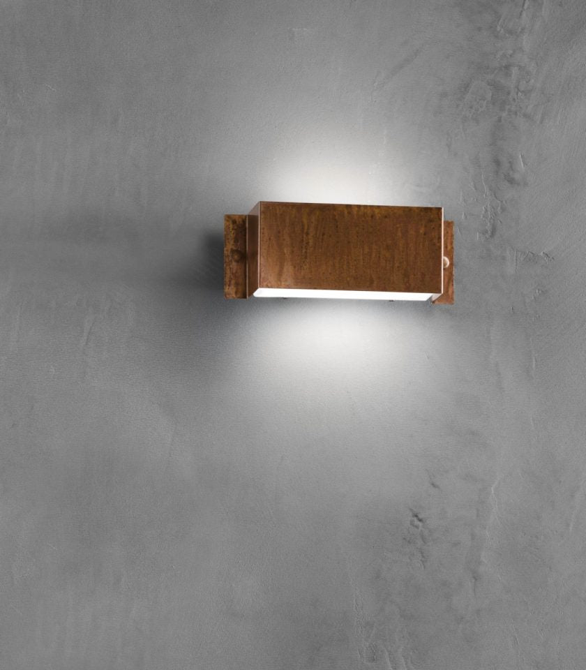 Decori Wall Light by Il Fanale
