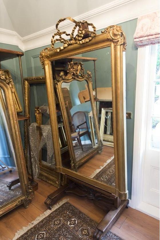 French Gilt Mirror