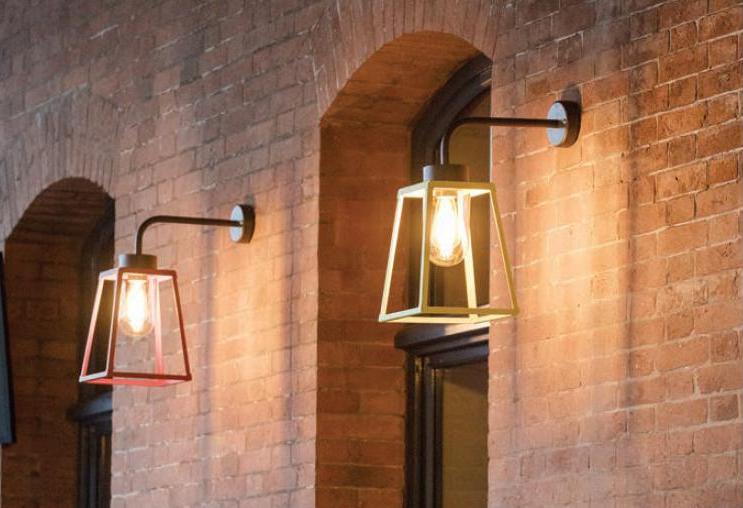 Lampiok 2 Model 3 Wall Light