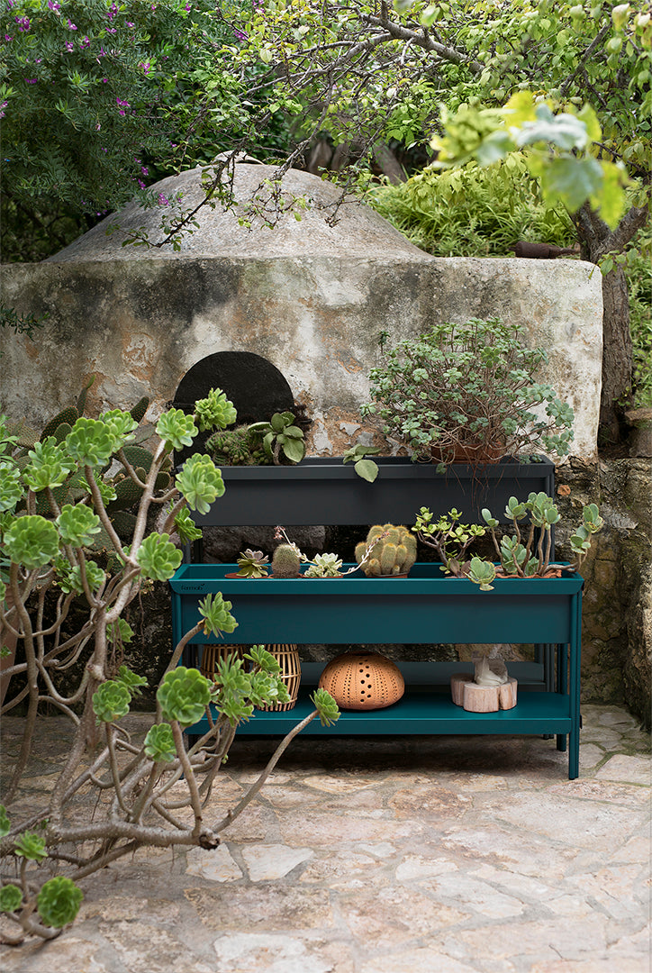 Terrazza Medium Planter