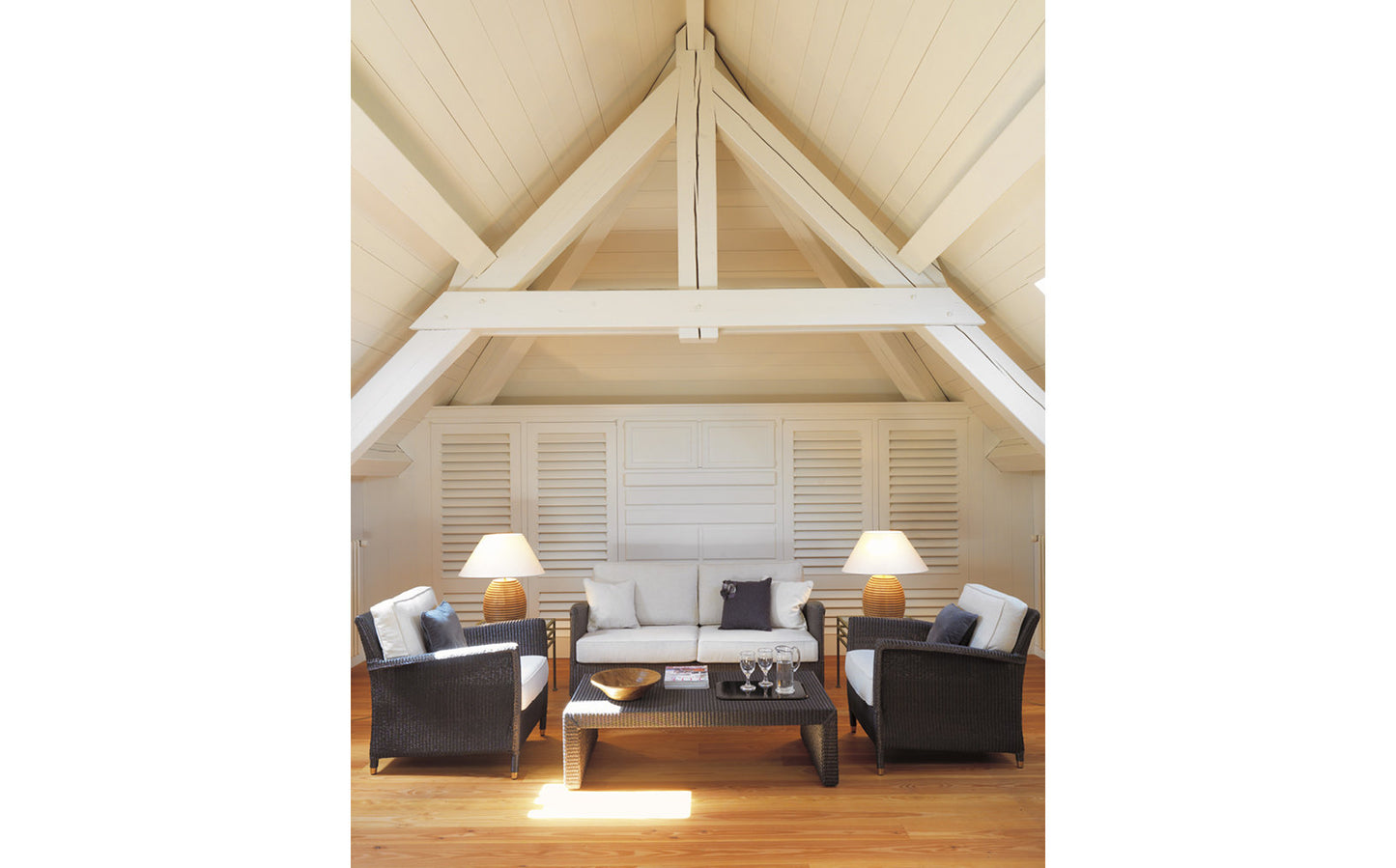 Cordoba Sofa - Three Sizes