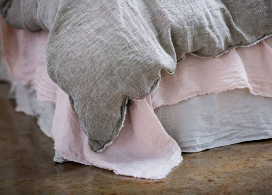 Basix Linen Bed Skirt / Valance - Queen
