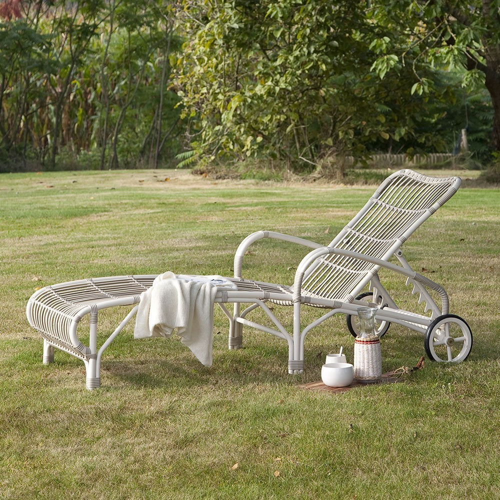 Lucy Sunlounger