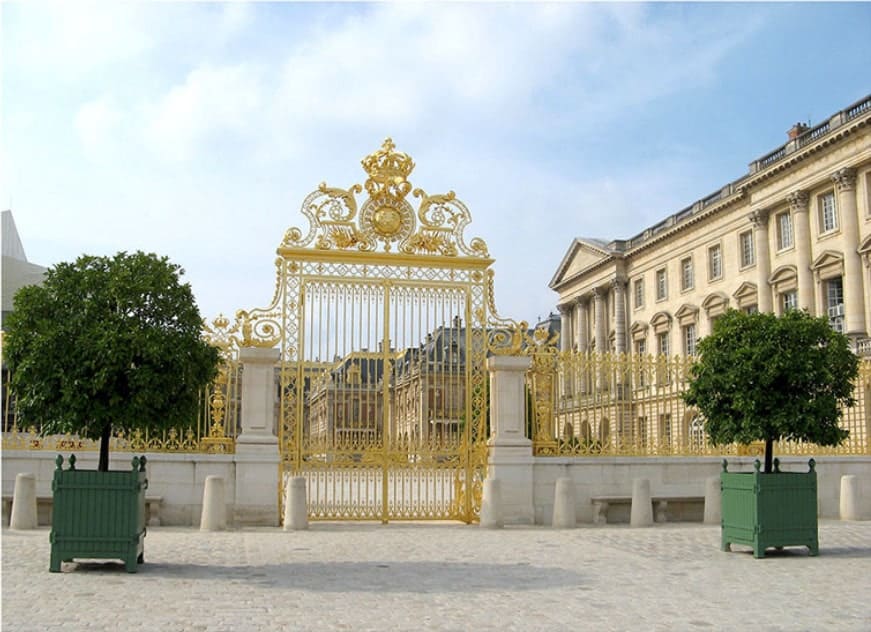 Versailles Citrus Planter