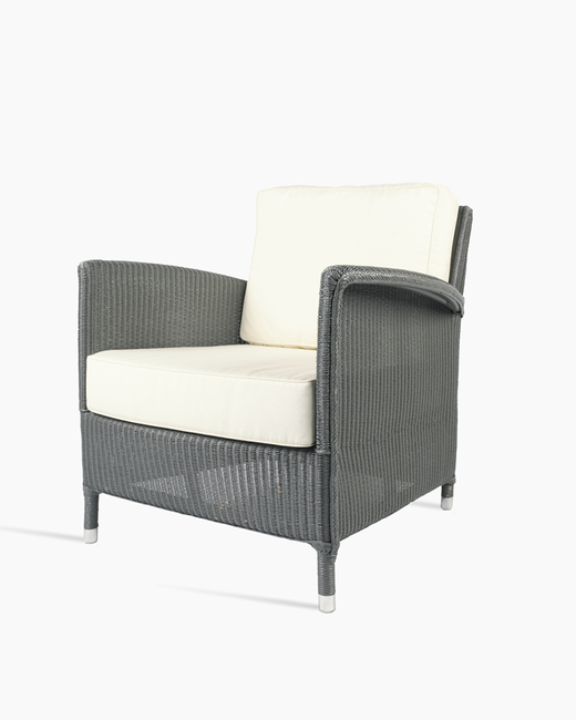 Dovile Lounge Chair